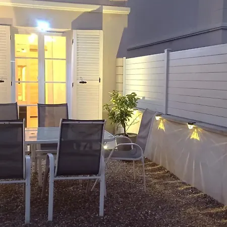 Luminary Night Hébergement de vacances *